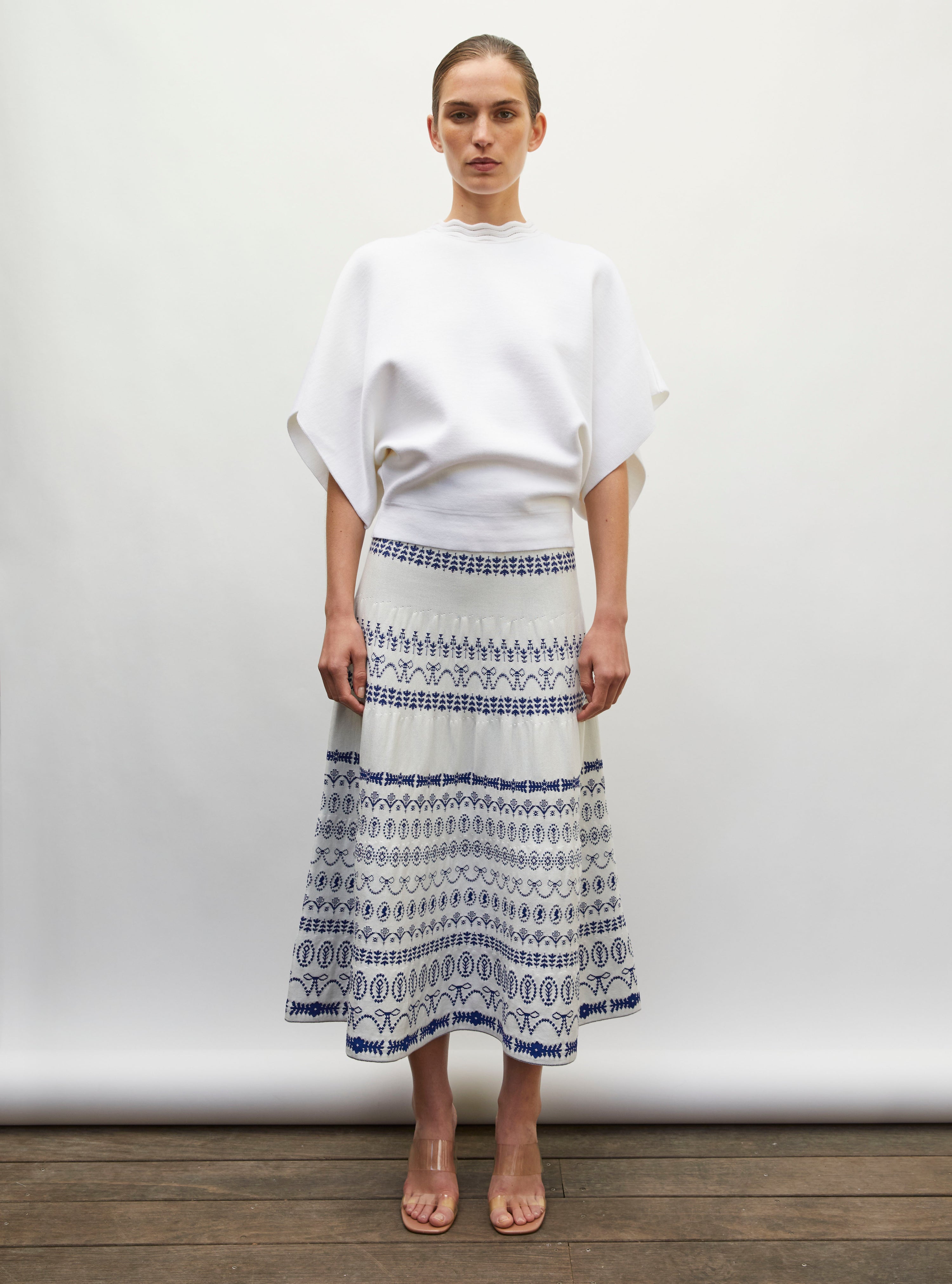 Jupe fine jacquard porcelaine milk-bleu faience - Vêtement en maille de luxe Molli