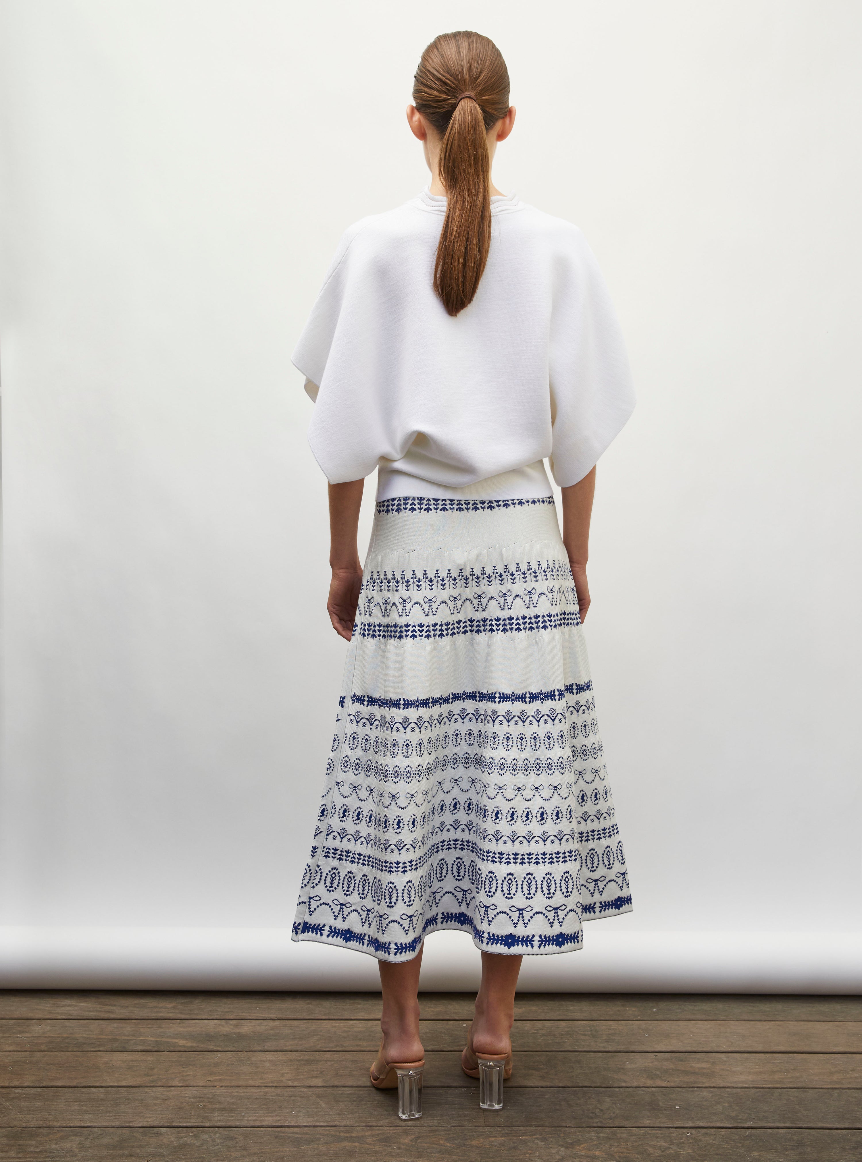 Jupe de luxe femme - Jupe fine jacquard porcelaine milk-bleu faience