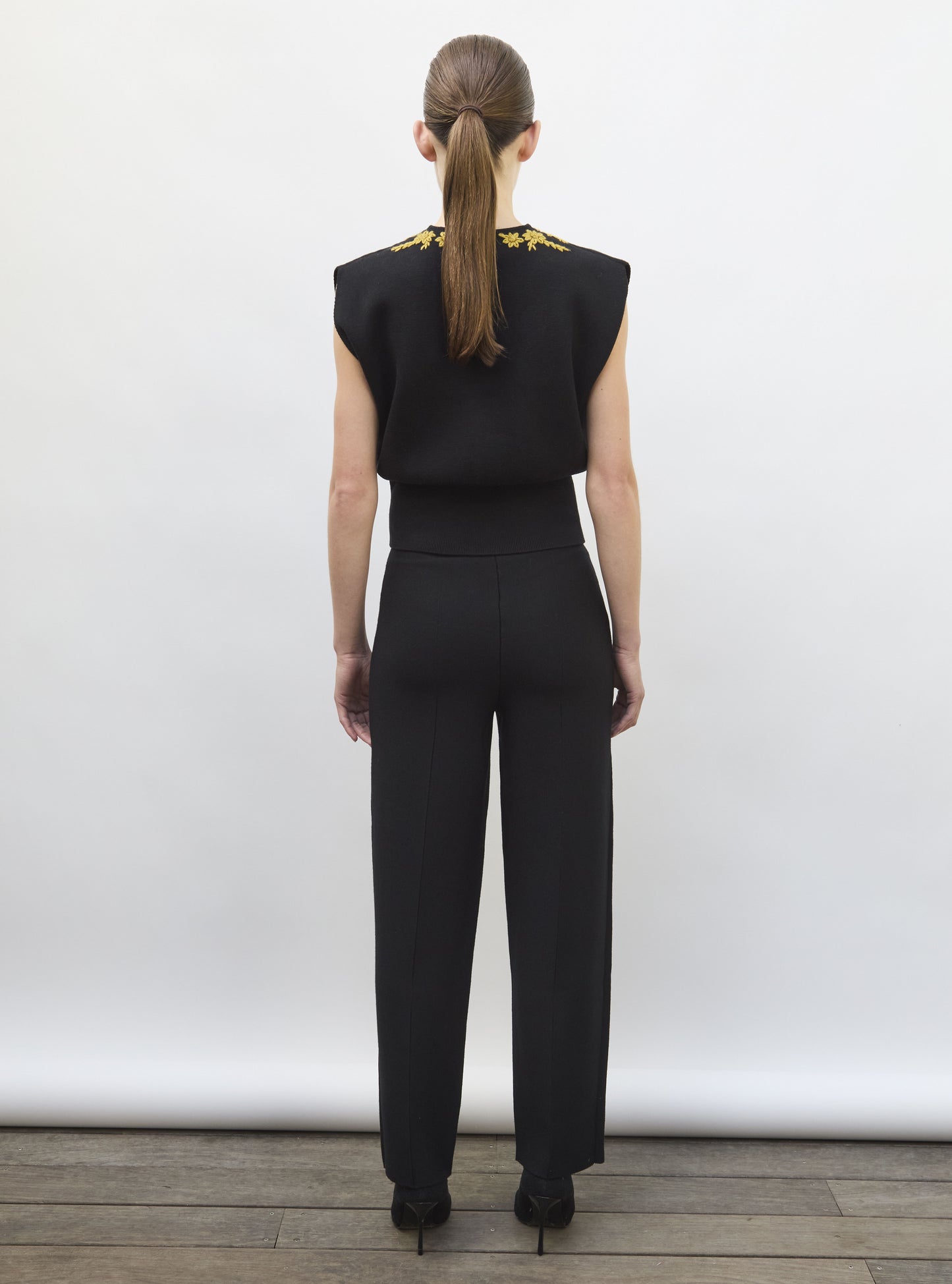 Pantalon de luxe femme - Pantalon 7/8 maille milano noir profond