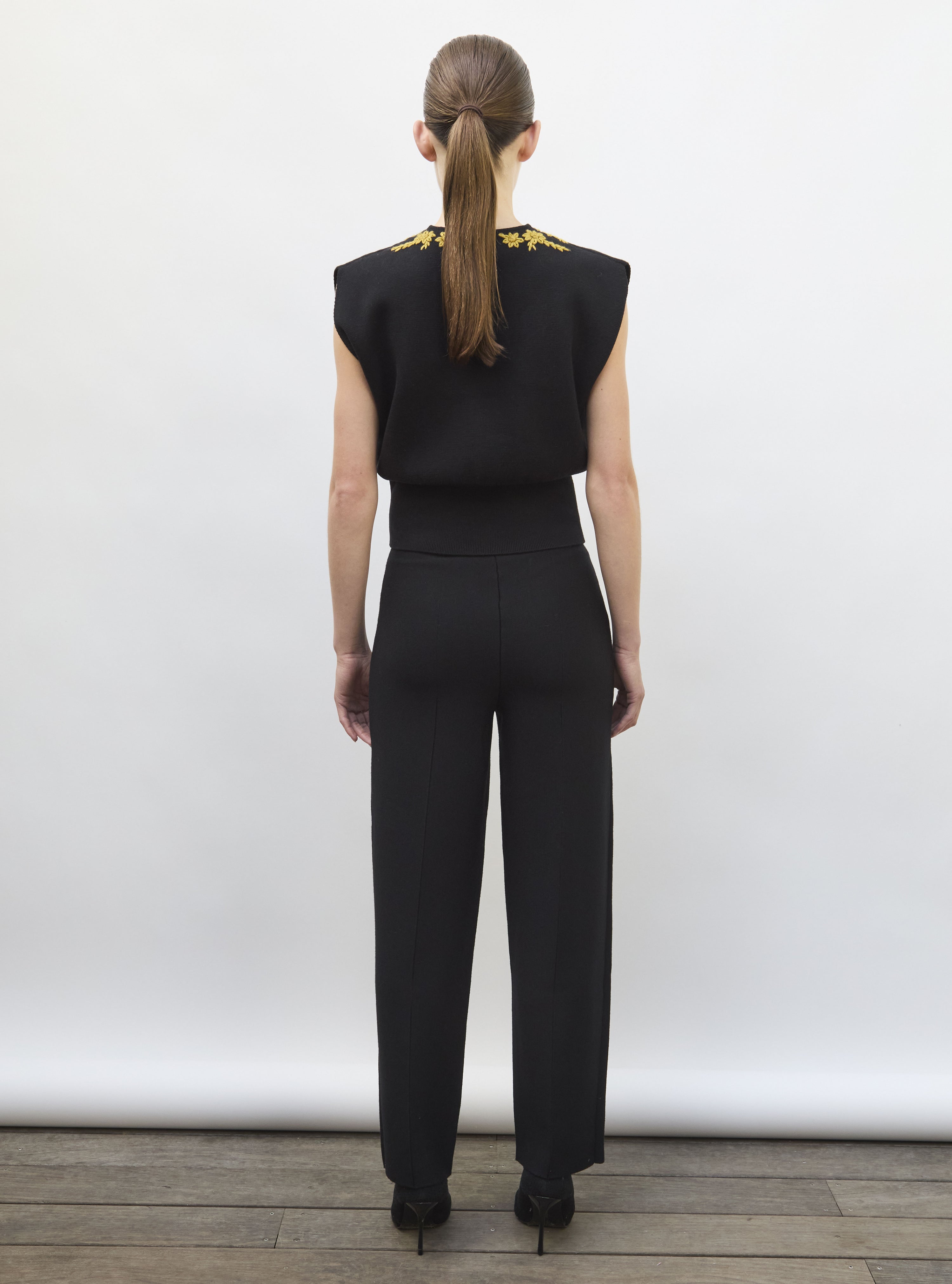Pantalon de luxe femme - Pantalon 7/8 maille milano noir profond
