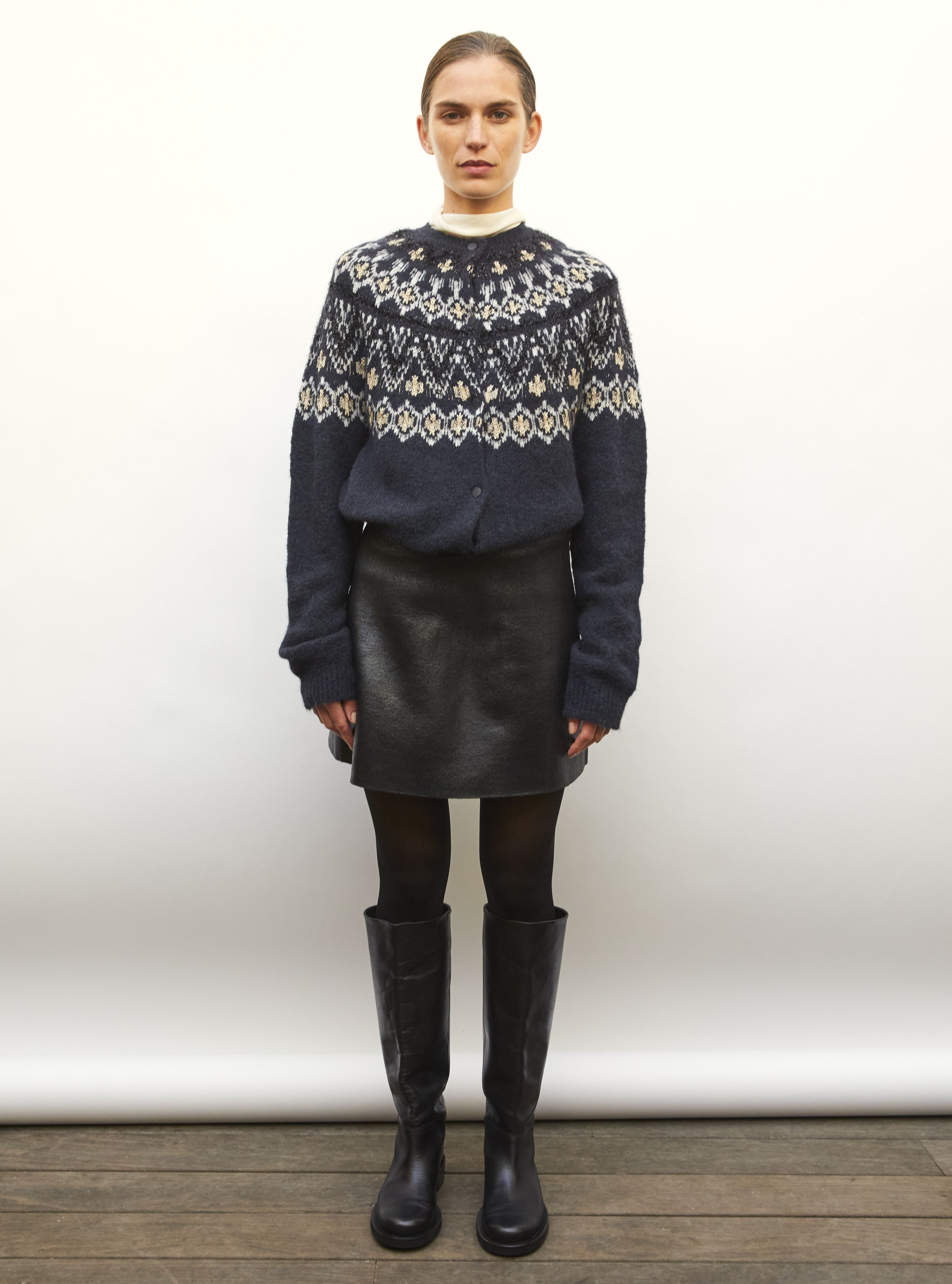 Jupe courte maille effet cuir noir profond - Vêtement en maille de luxe Molli