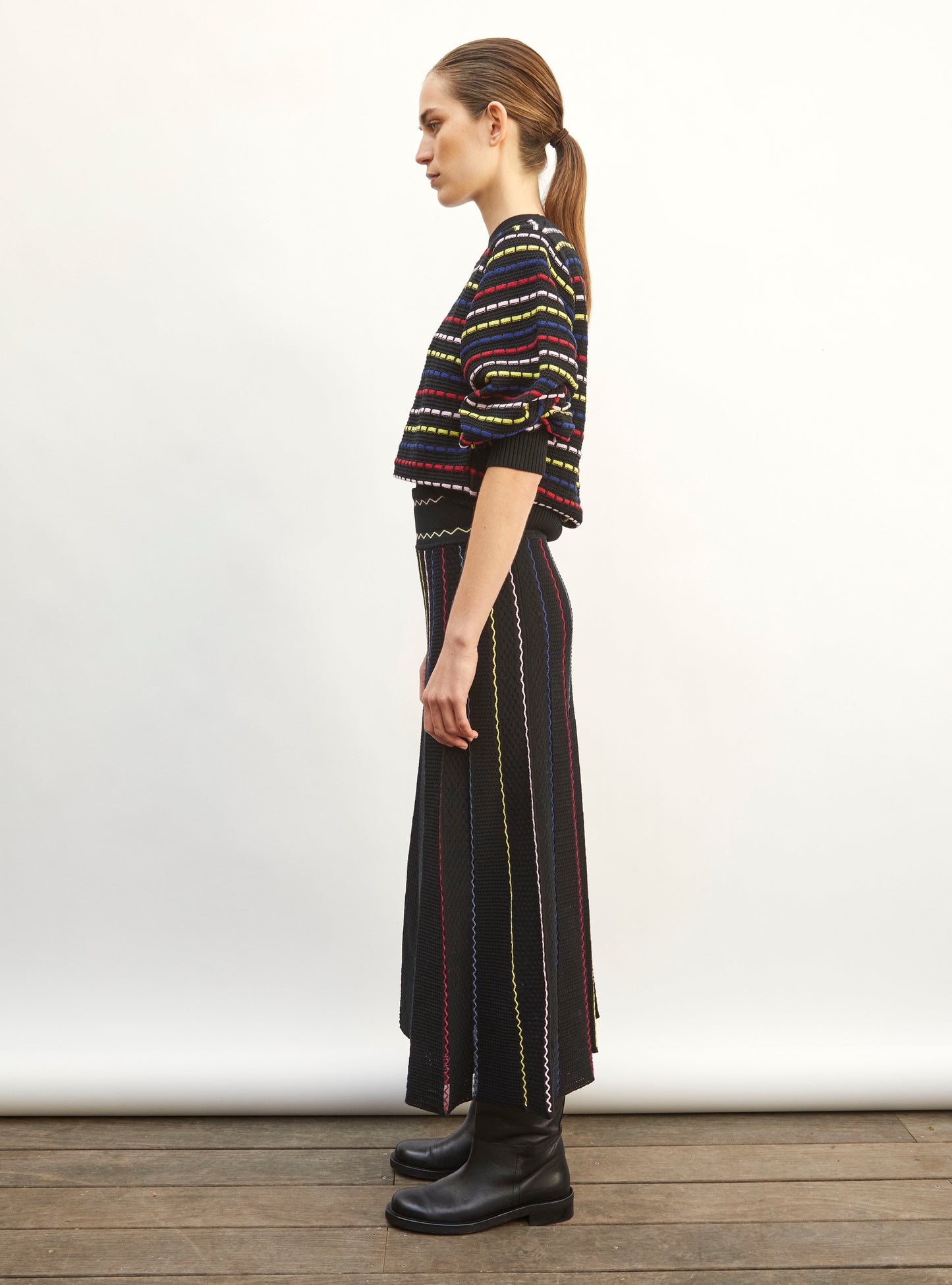 Pull manches blousantes noir profond-multi - Pull de luxe