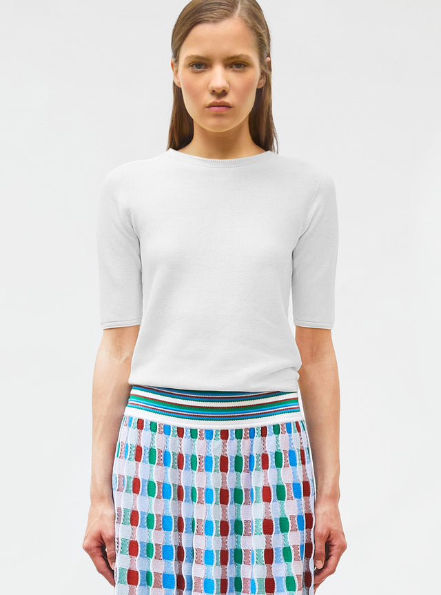 fine top with elbow-length sleeves - Image principale