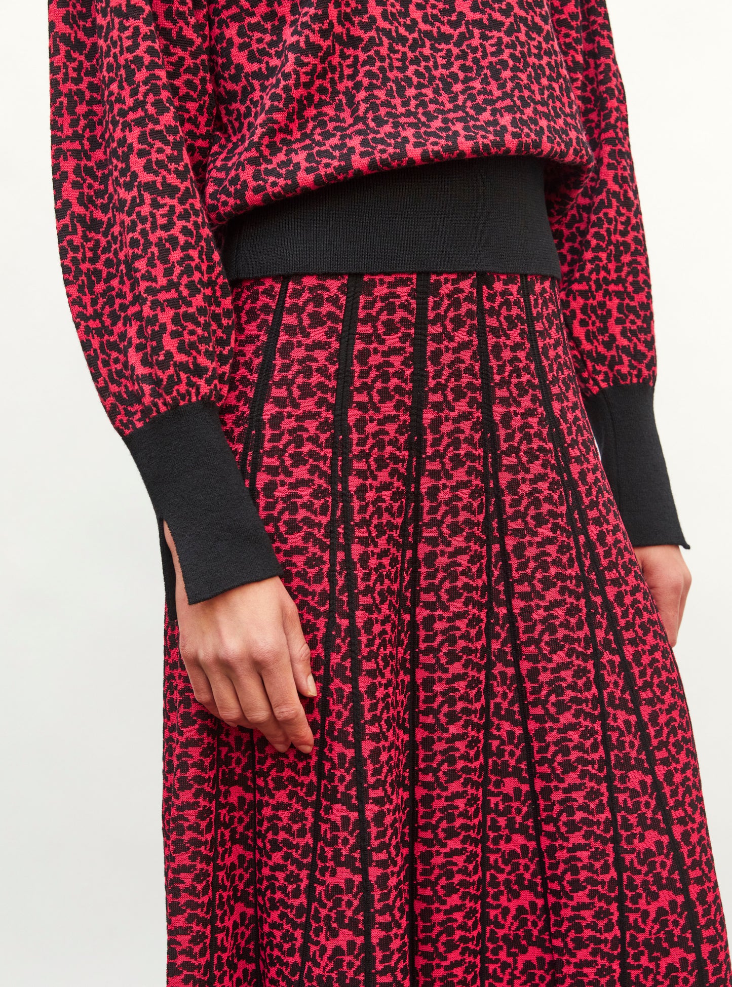 Top en maille de luxe Molli - Top fin jacquard léopard rouge lady-multi