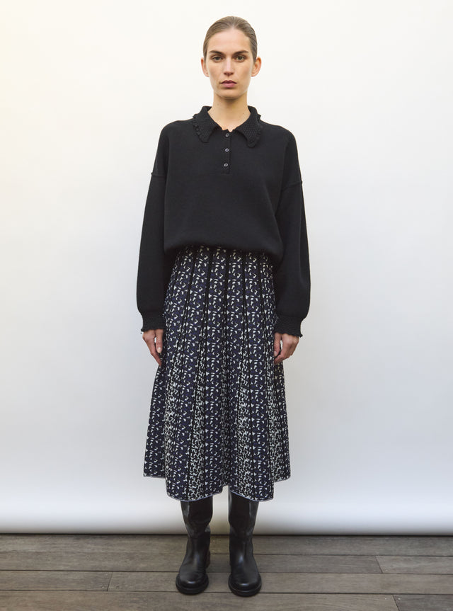 Comfy knit polo shirt with ruffled neckline - Image principale