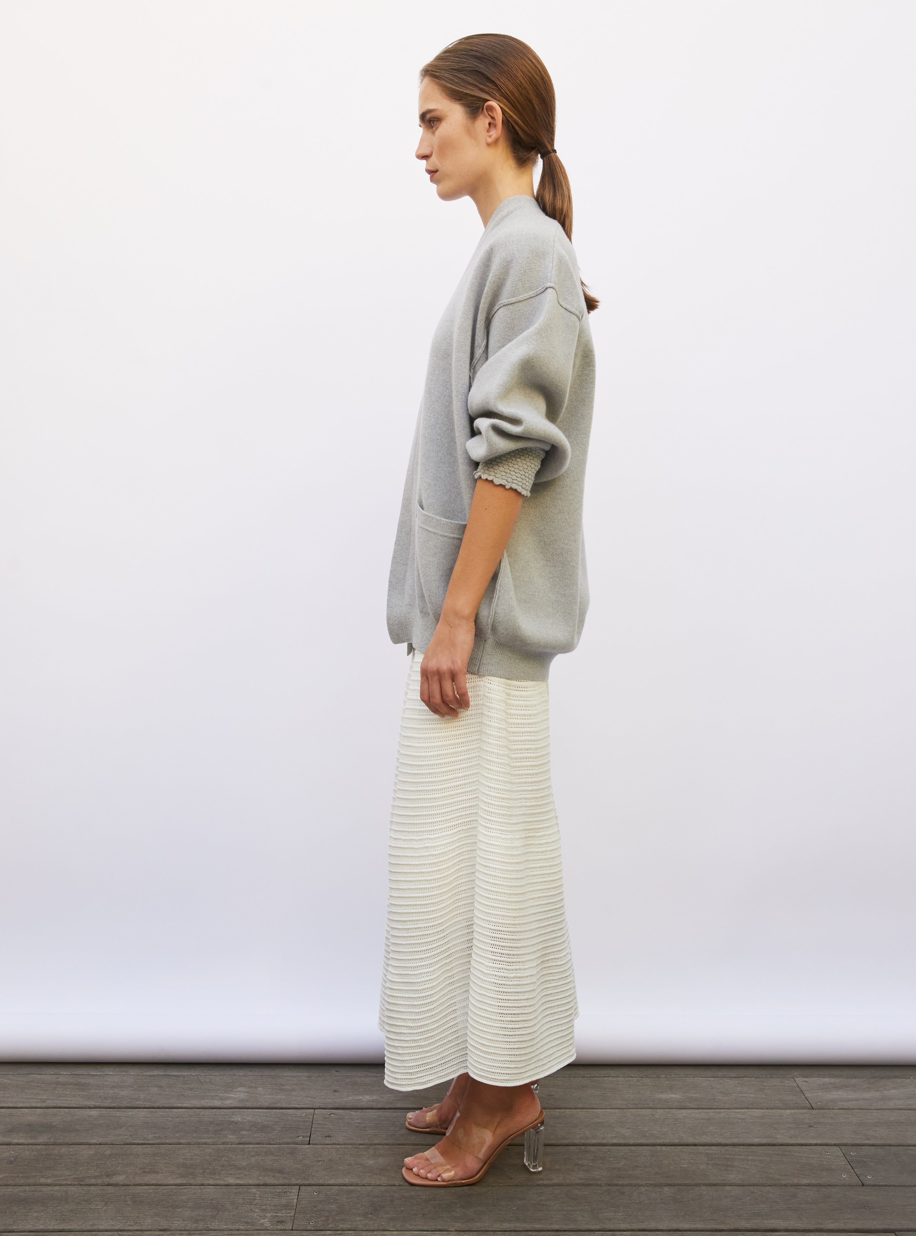 Cardigan finitions smockées gris souris - Vêtement de luxe femme