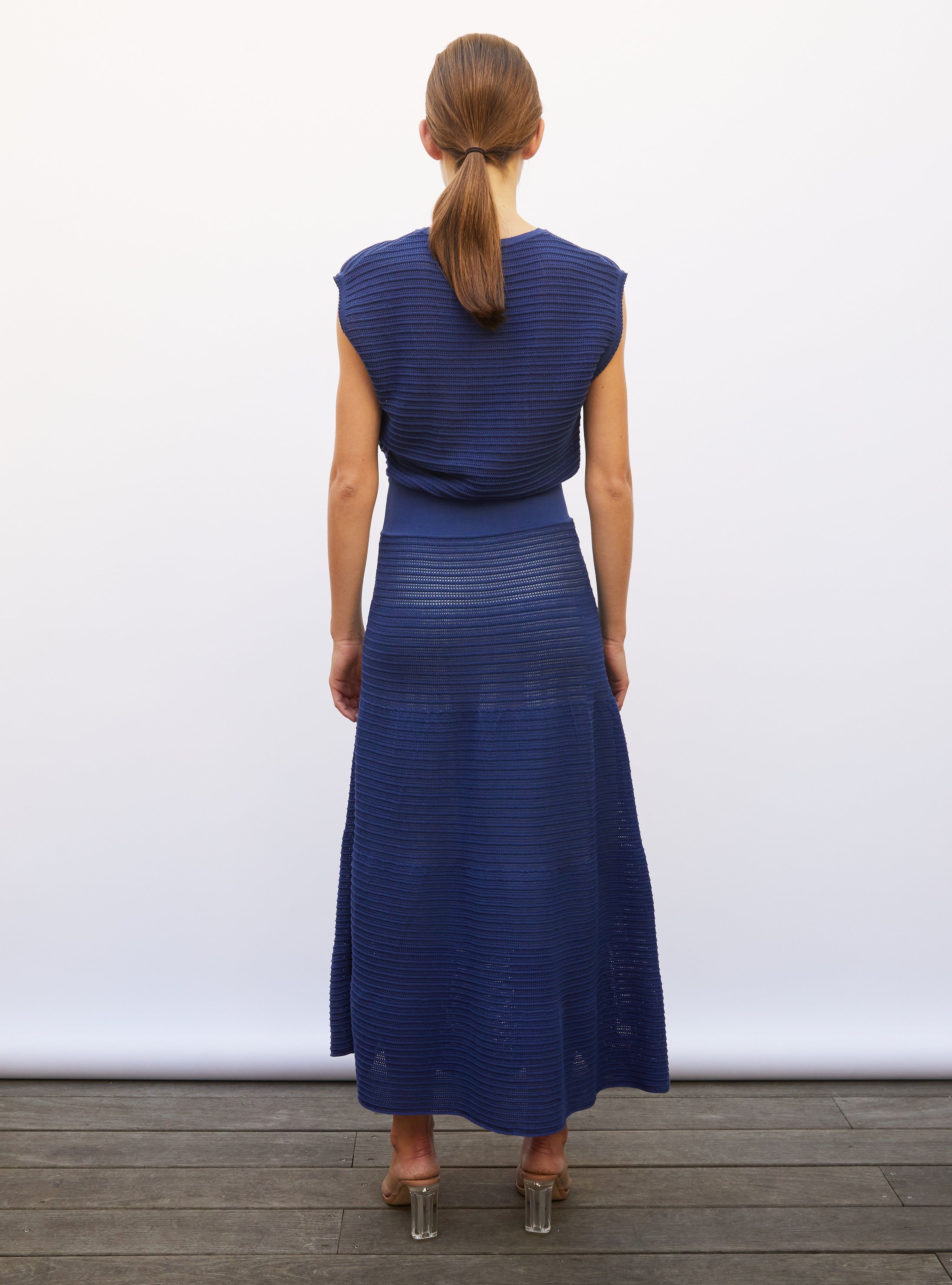 Robe longue maille pointelle bleu faïence - Vêtement de luxe femme