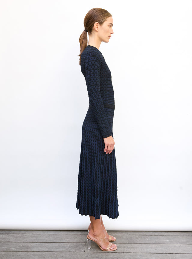 Fluid wicker-knit dress - Image principale