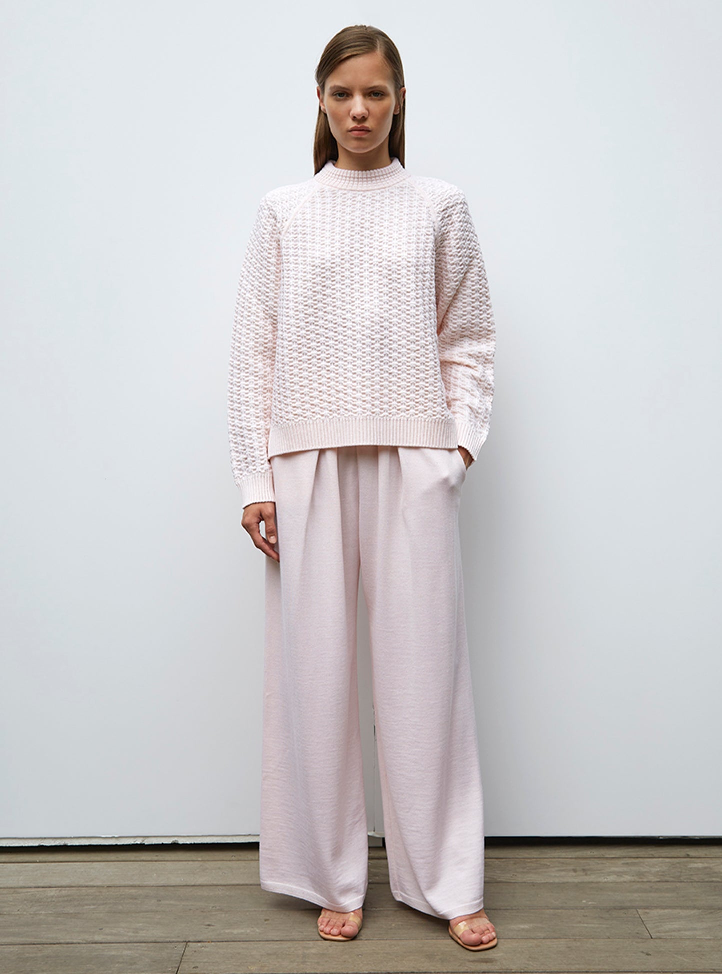 Tops de luxe femme - Pull loose en maille perlée