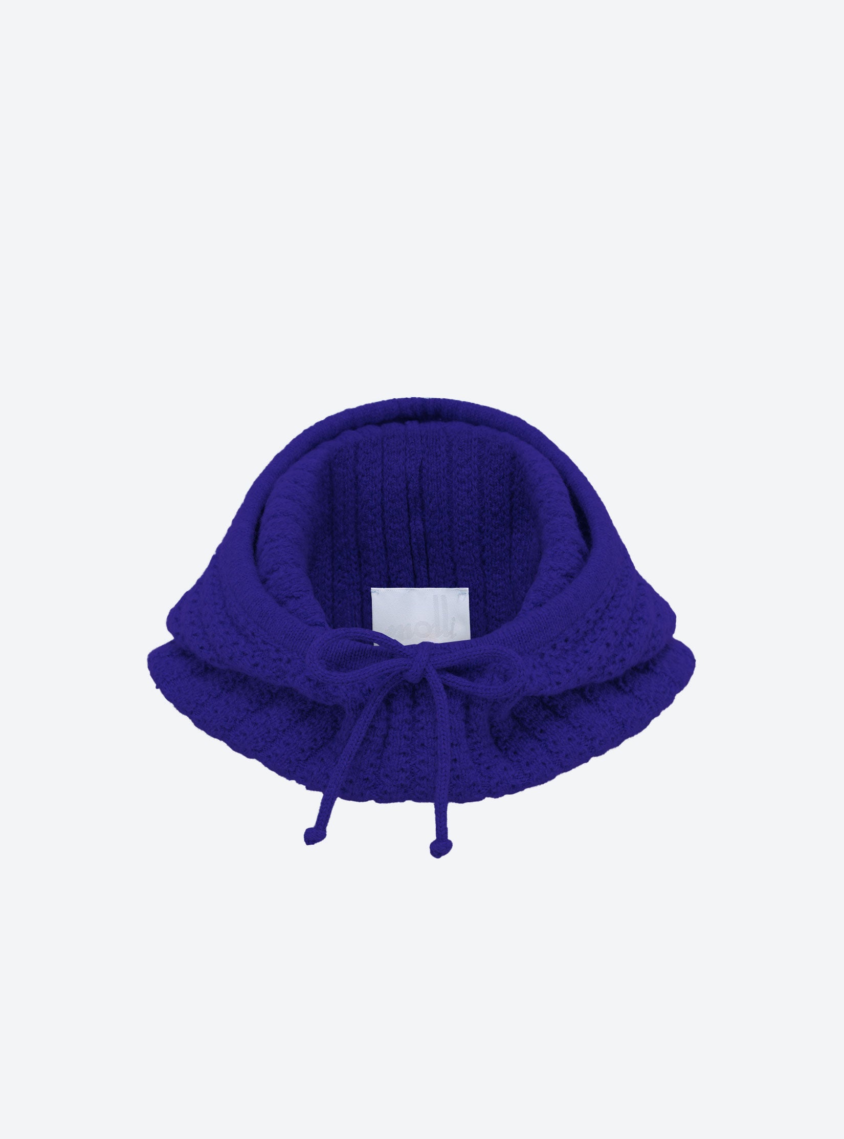 Cagoule en maille torsadée bleu outremer - Accessoire de luxe