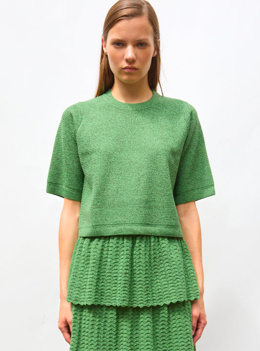 fine top in wavy knit