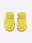Chaussons bébé à finitions crochet