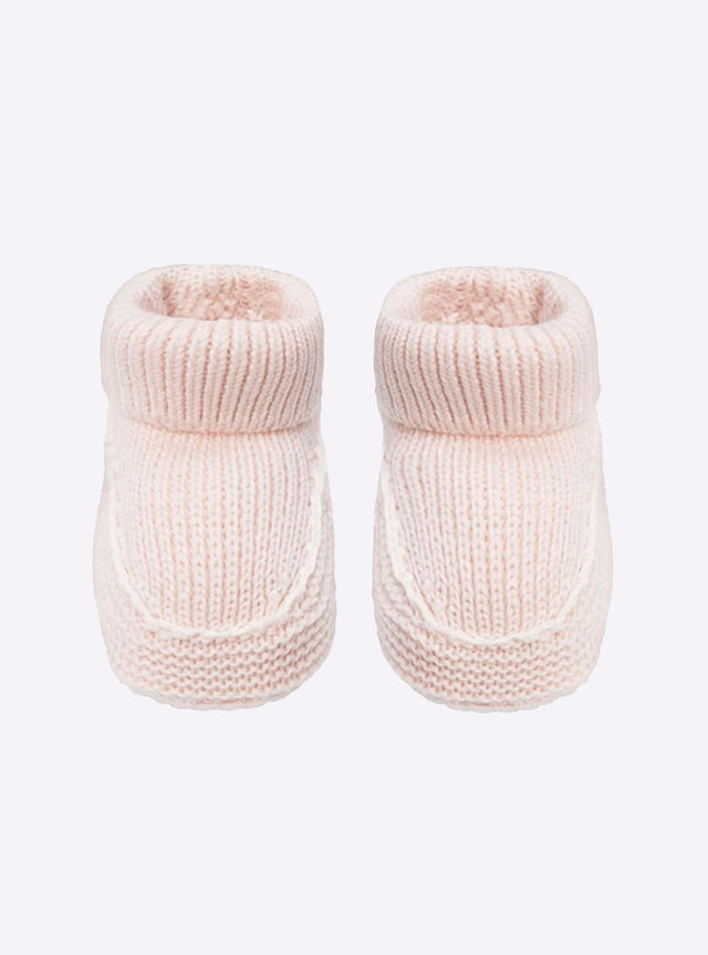 baby slippers with crochet finishes - Image principale