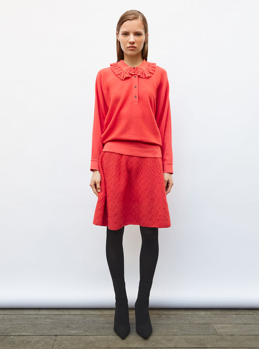 wide top with lace collar