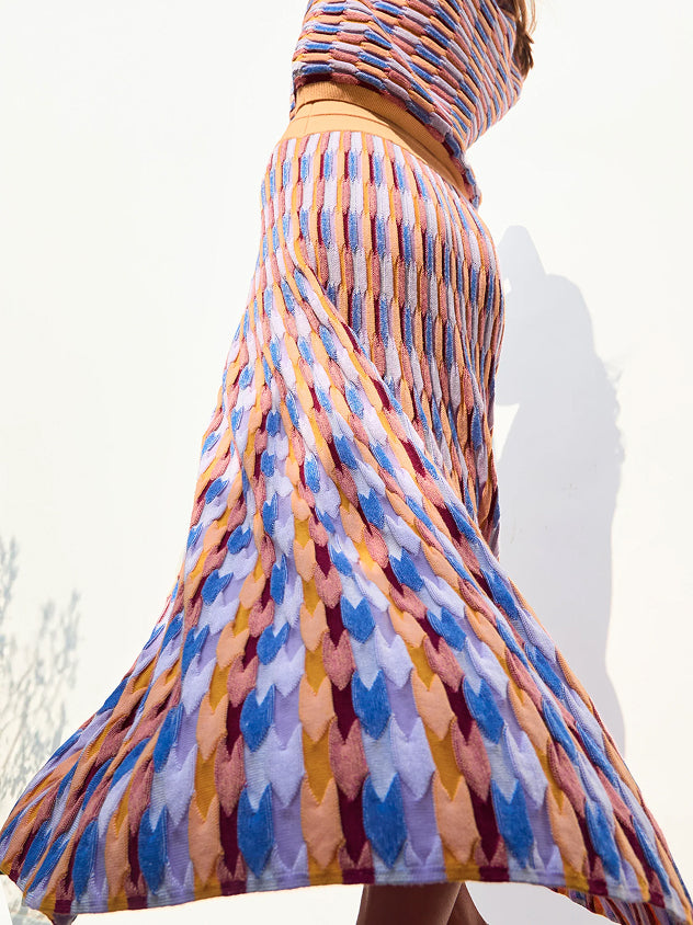 skirts <em>discover</em> Molli
