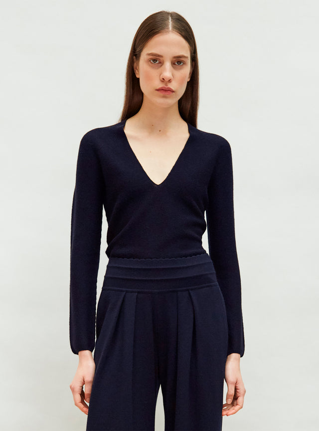 top fin à encolure v profond - Image principale