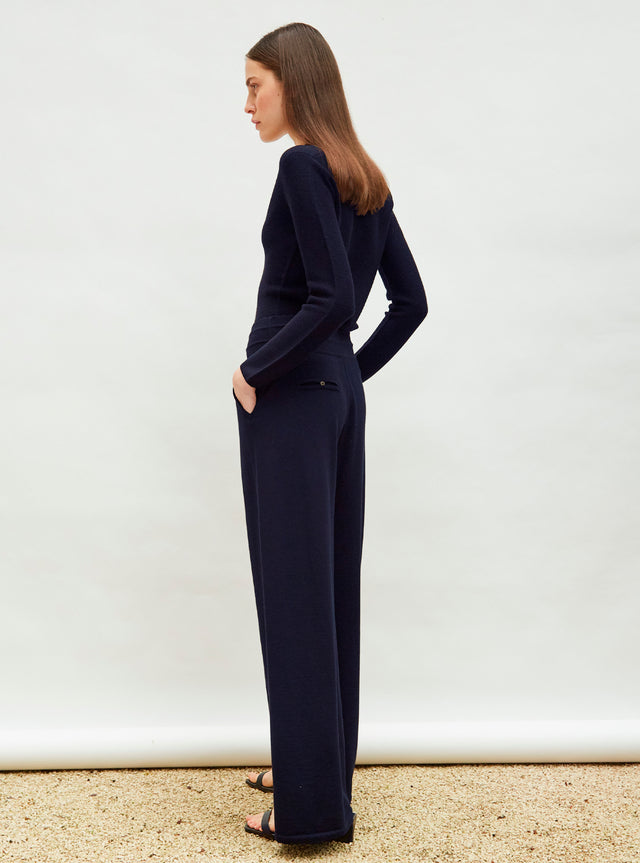 top fin à encolure v profond - Image principale