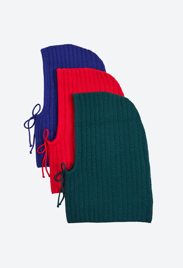 balaclavas <em>discover</em> Molli