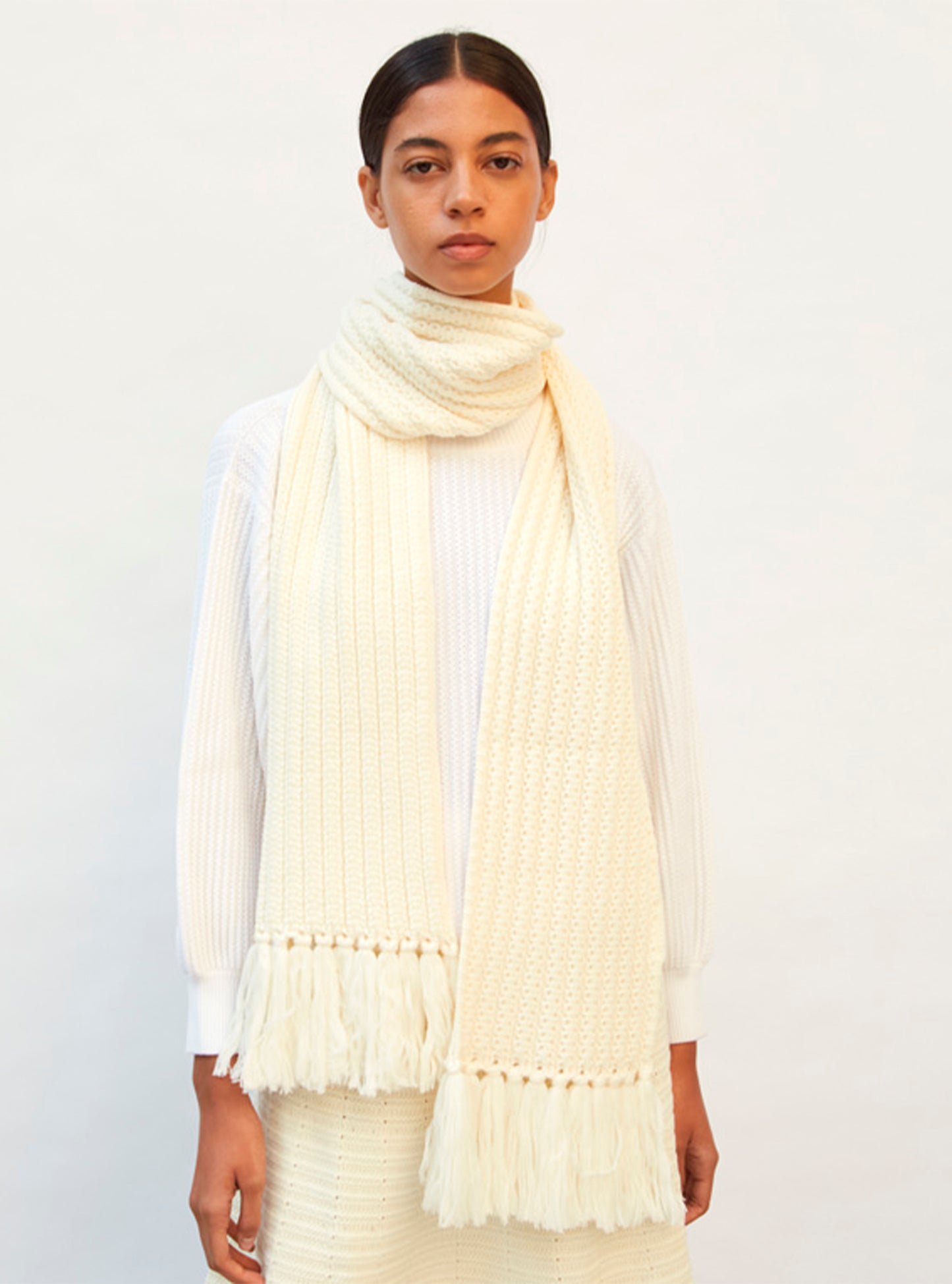Echarpe longue à franges  - Vêtement en maille de luxe Molli