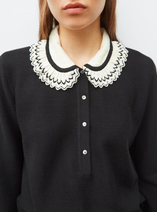 ruffled collar knit shirt