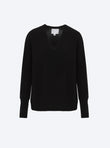 Fine oversized top with v-neckline
