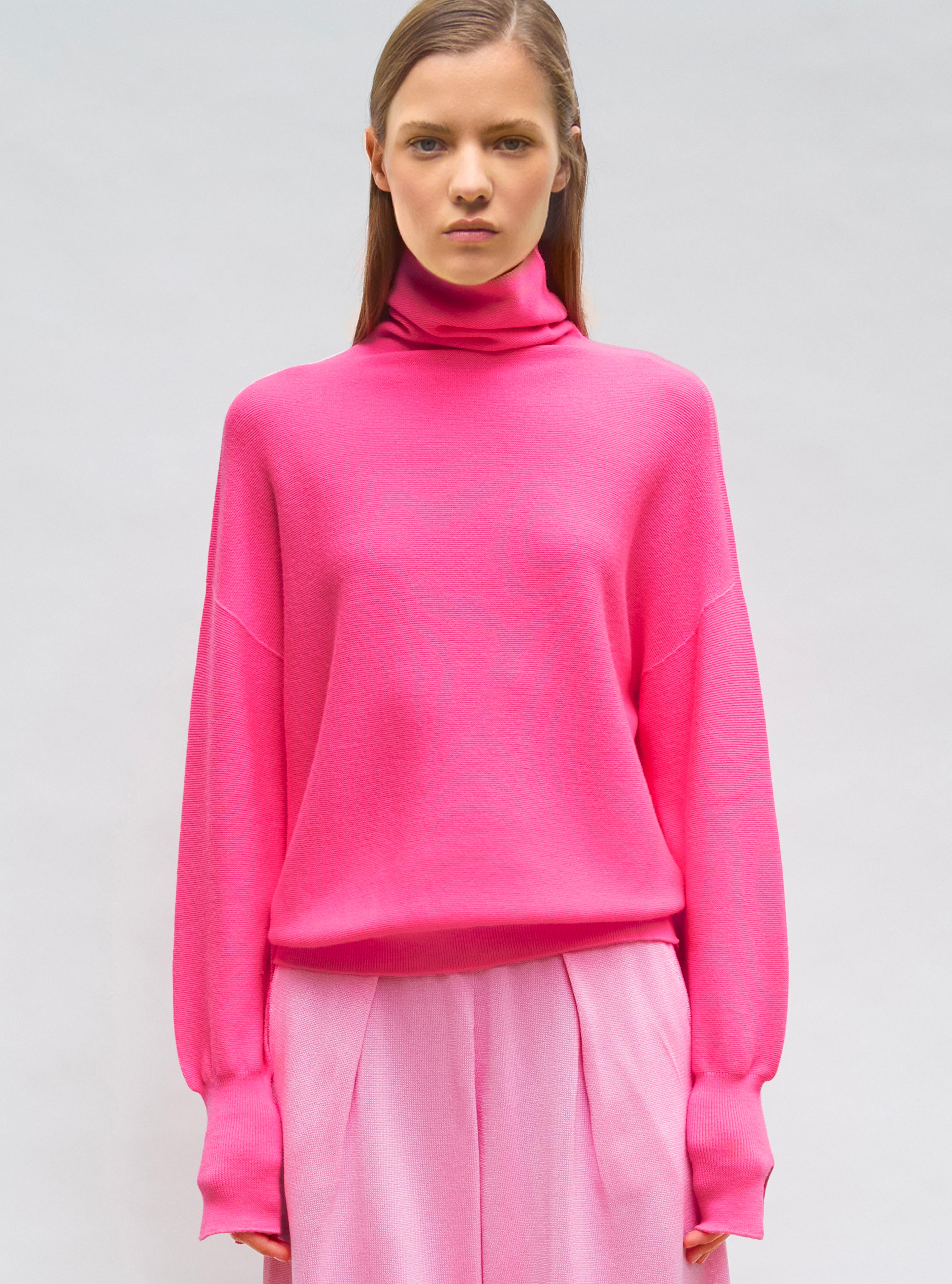Top fin maille point mousse col montant Rose fluo - Vêtement en maille de luxe Molli