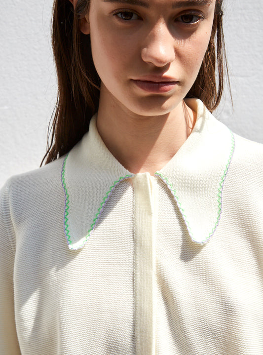 picot collar knit blouse