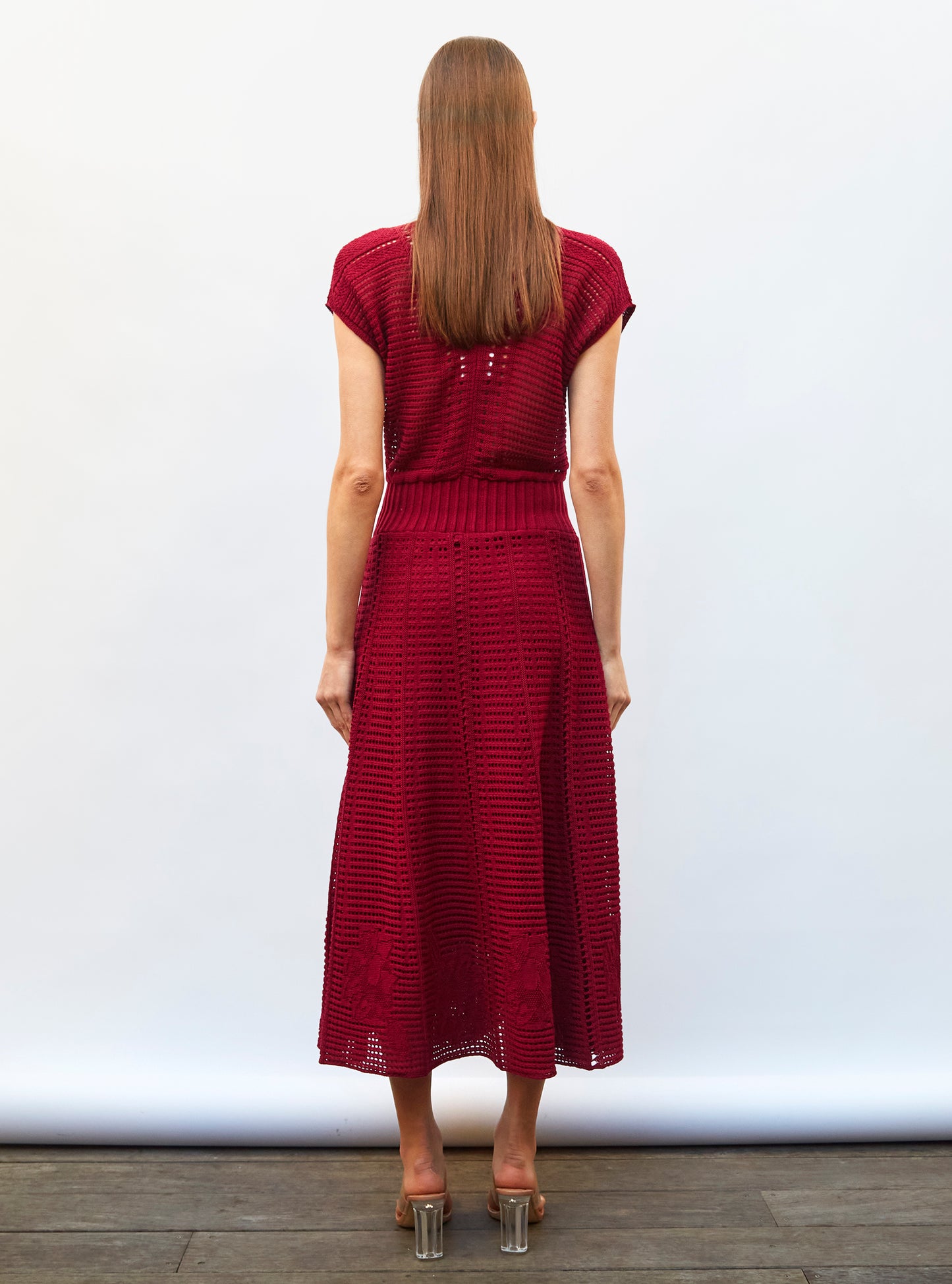 Robe en maille cannage ajourée cerise - Robes de luxe