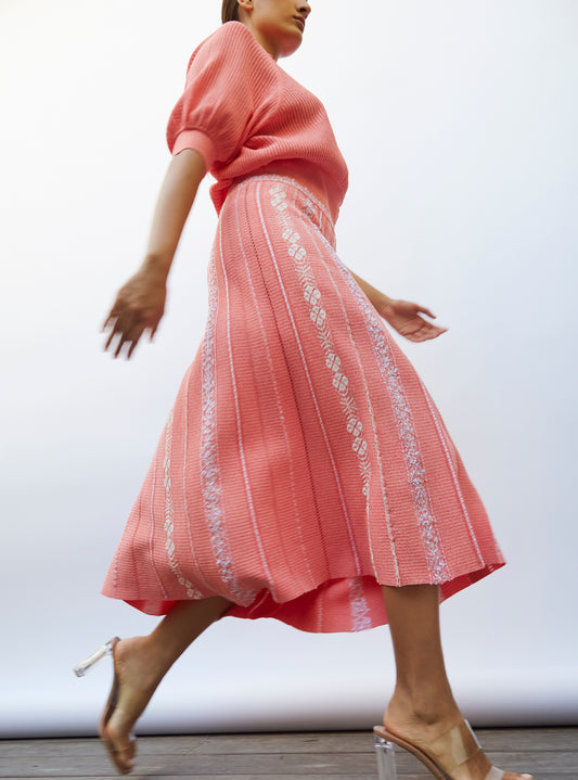 knit skirt with graphic clover