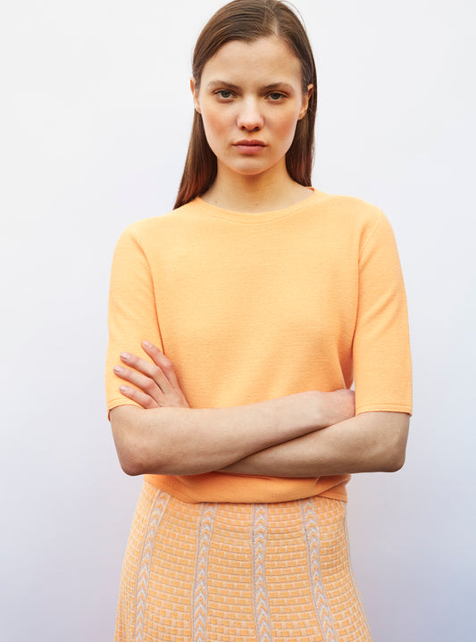 molli fine top with elbow-length sleeves