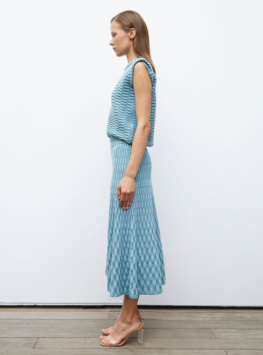 molli skirt in solid-colored zellige knit