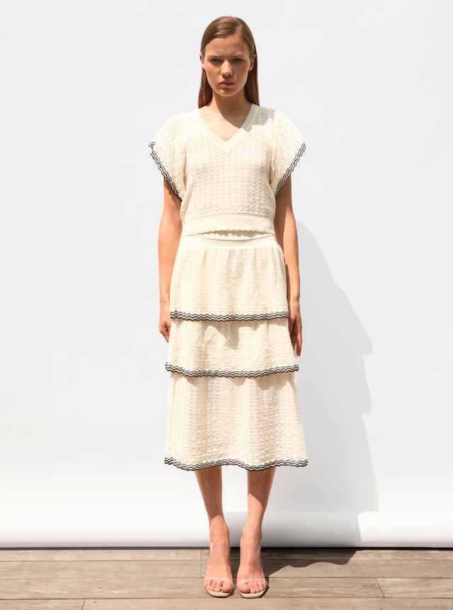 v-neck top in a pointelle knit - Image principale