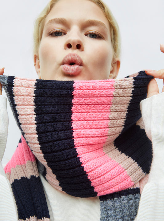 long knitted fringed scarf